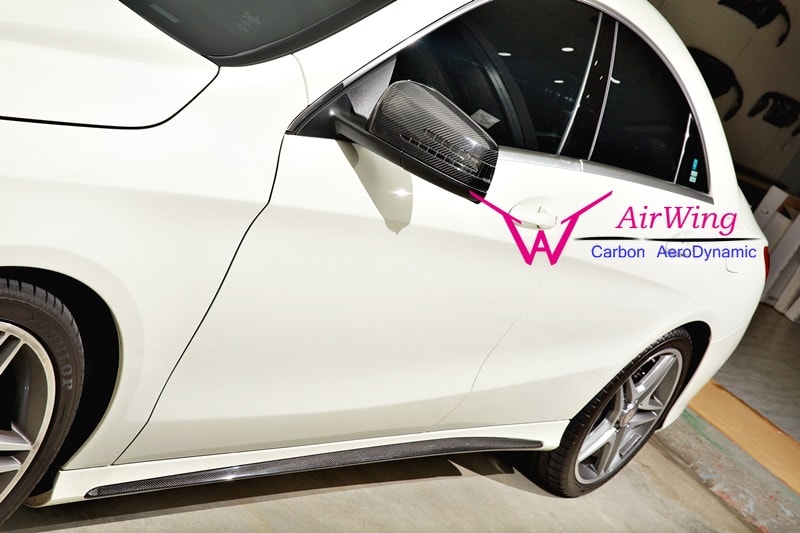 W117 - AMG style Carbon Side Skirt Insert 04